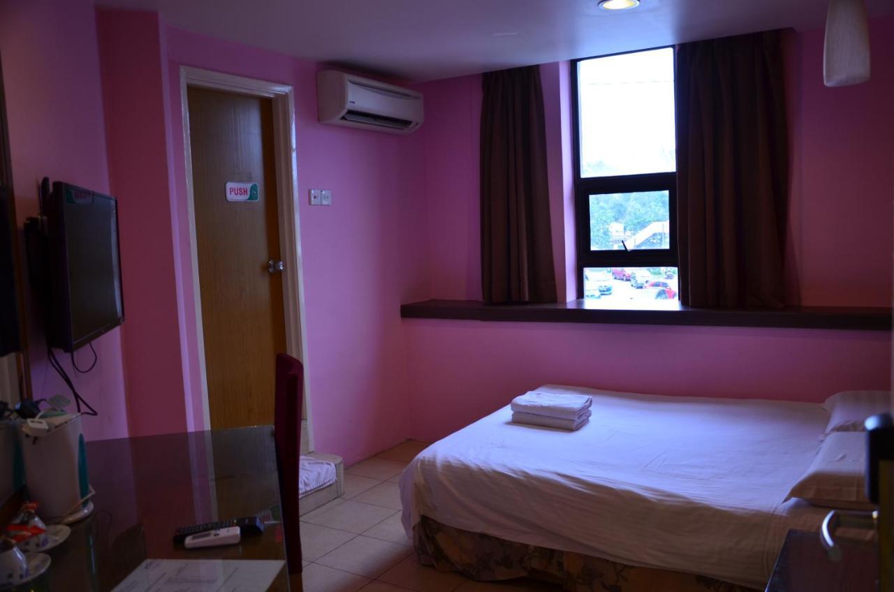 Uptown Hotel Каджанг Екстер'єр фото